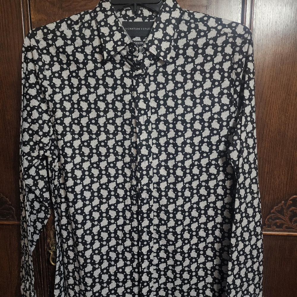 Signature Studio-Modern Fit Long Sleeve Dress Shirt